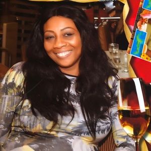 Meet your Posher, Kay